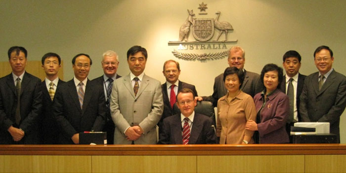 China Australia Governance Program
delegates visit the Federal Court, 2007